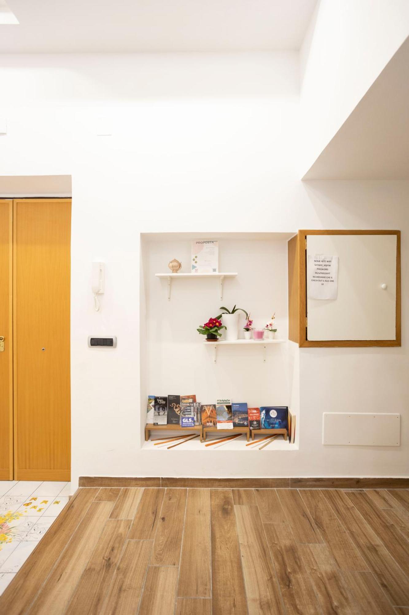 Tredidenari B&B サレルノ エクステリア 写真